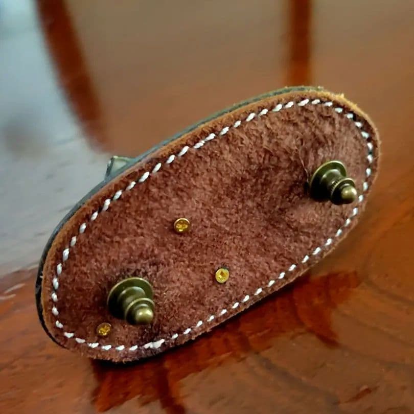 YUTA様 吉田光　モノトーンヤマメ　ブローチ中古品