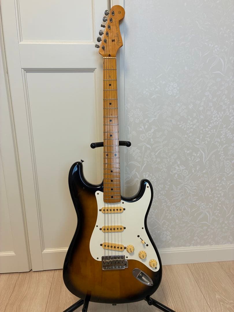 Fender Japan ST57-55 Eシリアル