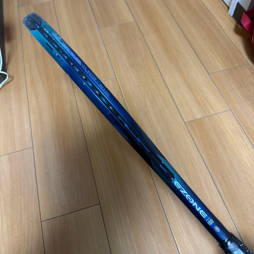 YONEX EZONE100スカイブルーG2