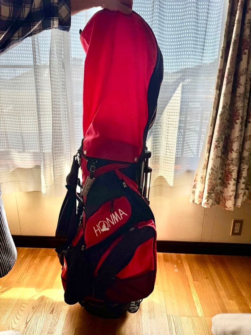 HONMA スタンド付キャディバッグ 赤黒　スタンド付