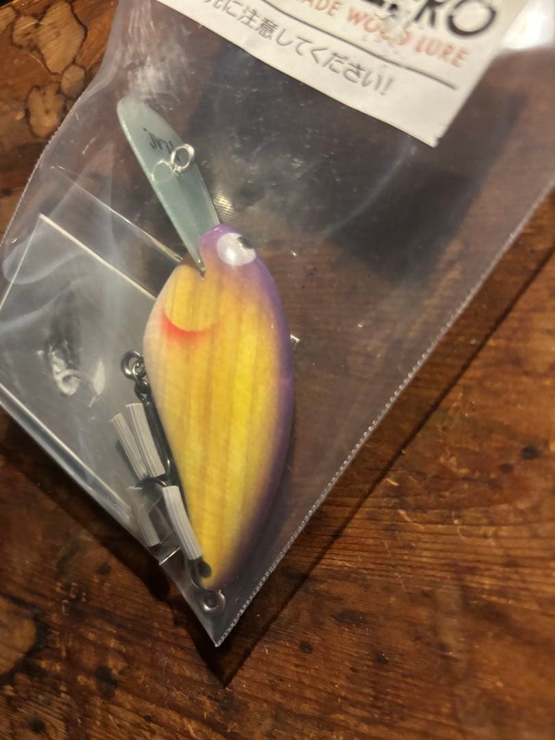 ZERO ZERO クランクベイト　FLAC