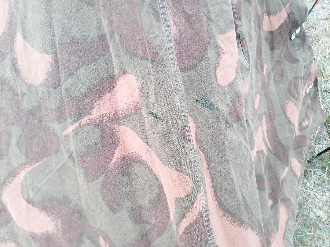 【軍幕】ハンガリー軍　テントシート2枚組　ハリケーン迷彩　希少