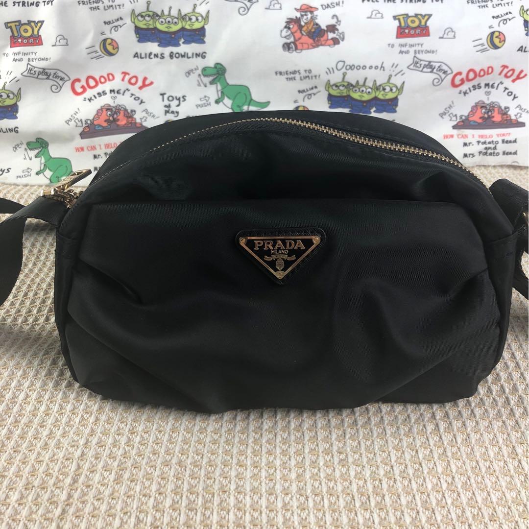 PRADA ノベルティ ブラック ブラック ショルダーバッグ ナイロン
