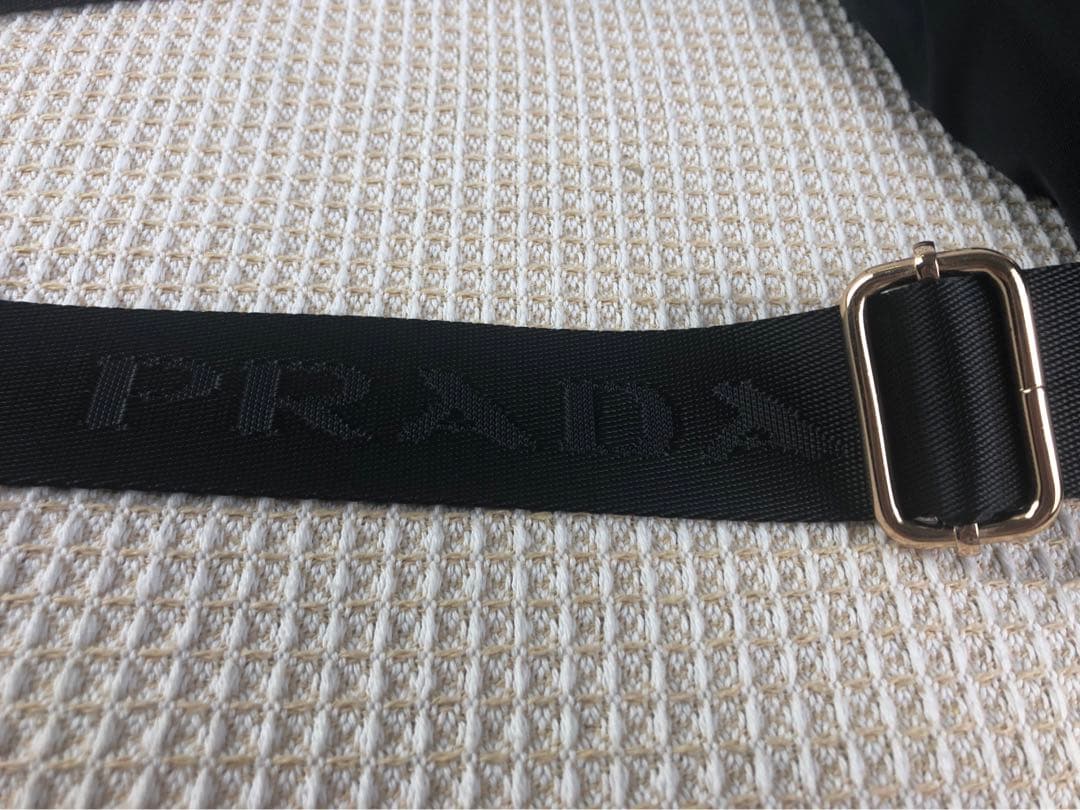 PRADA ノベルティ ブラック ブラック ショルダーバッグ ナイロン