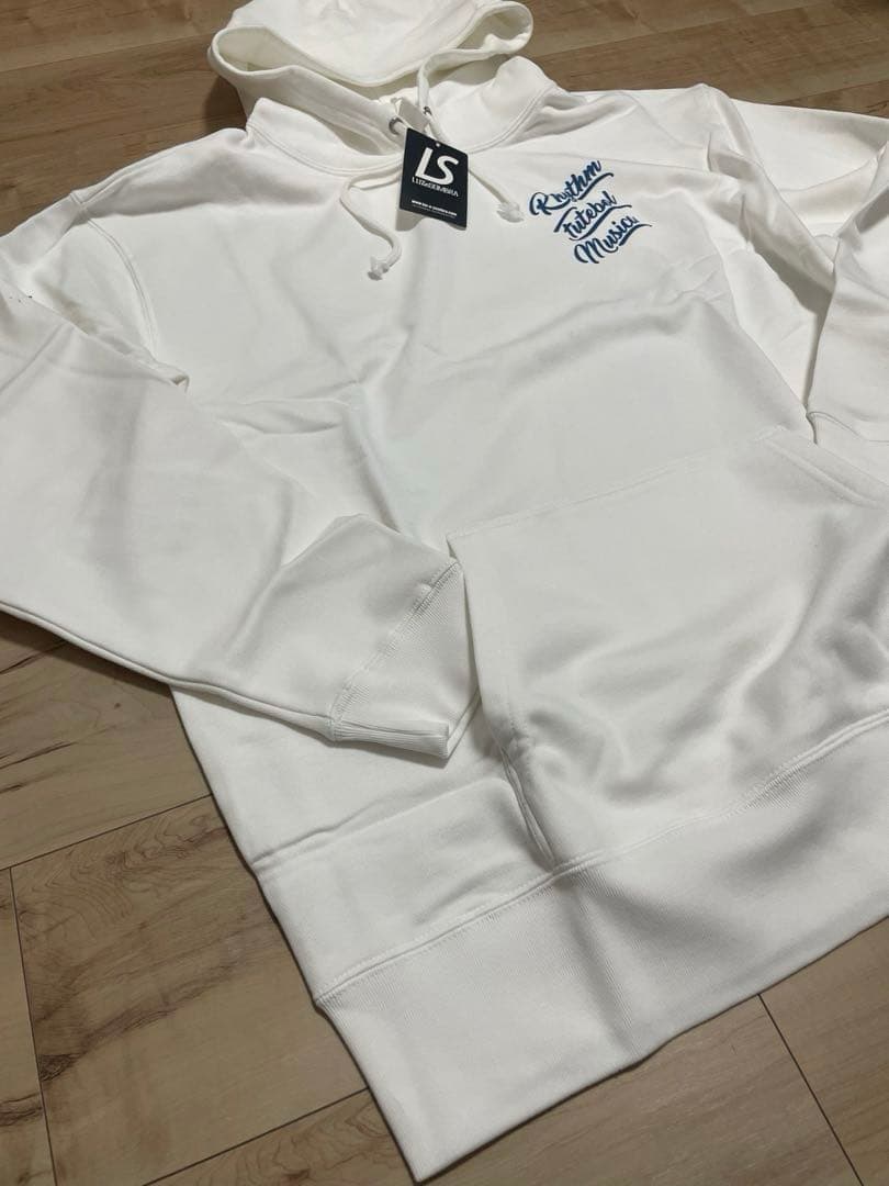 新品貴重！LUZeSOMBRA パーカー　サイズXL