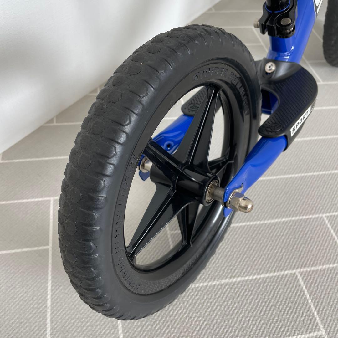 ストライダー スポーツモデル 12インチ キックバイク バランスバイク ブルー