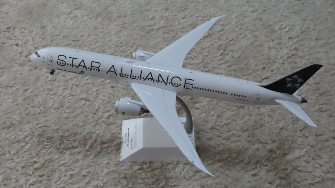 【新品非売品】EVAAIR 787-10 STAR ALLIANCE 1/200