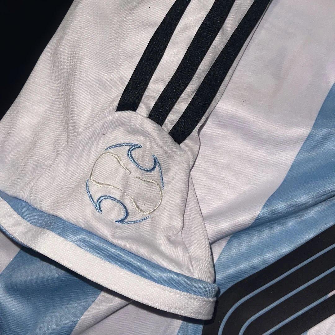 アルゼンチン代表 adidas サッカーシャツ 番号4 2006