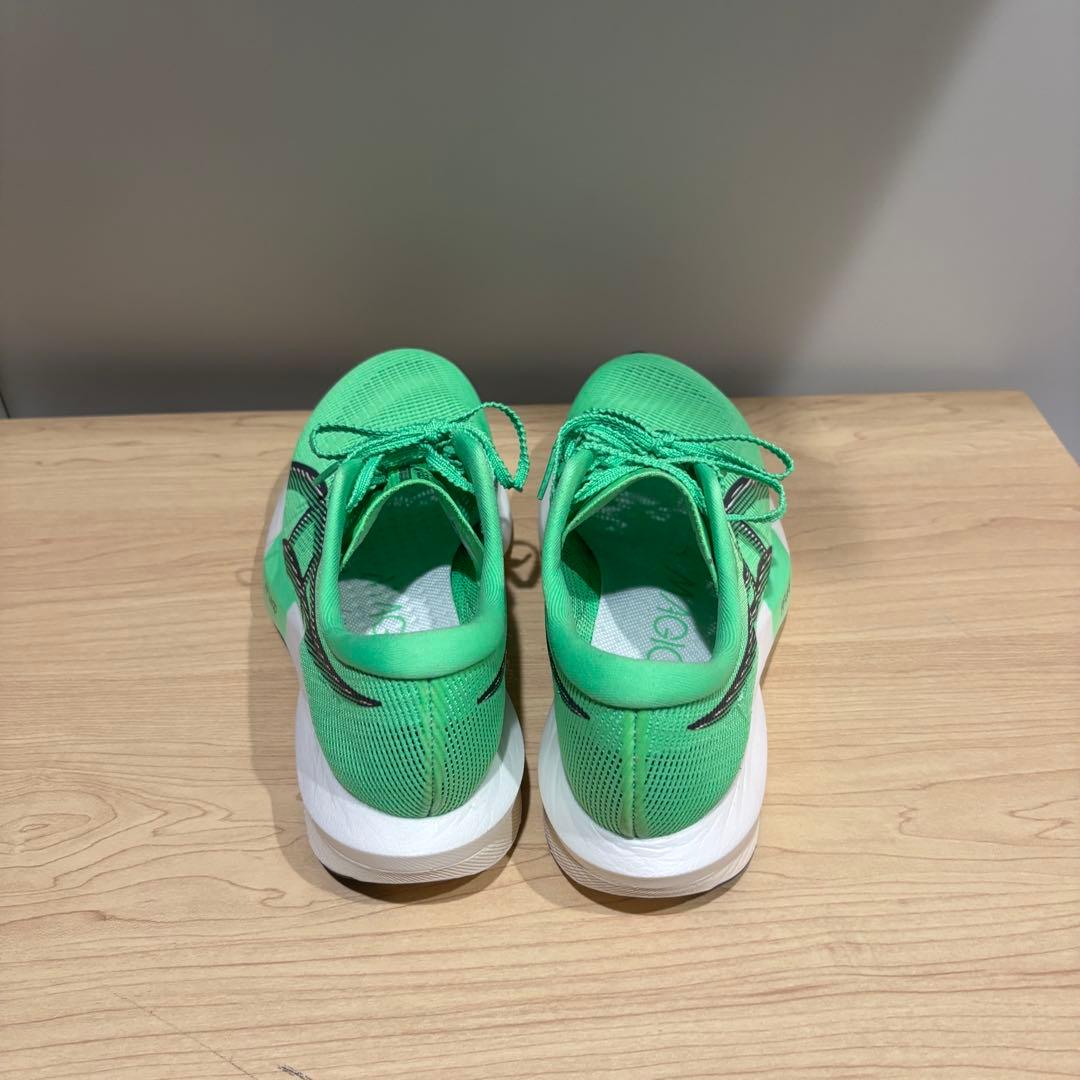 アシックス　マジックスピード5 ２６.５センチ