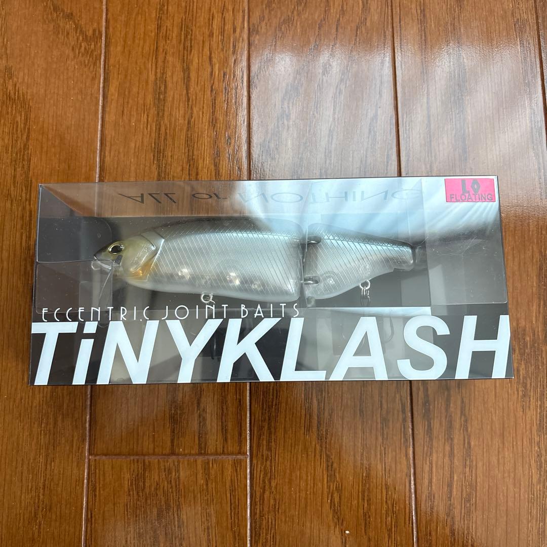 ルアー・フライ TiNY KLASH Low