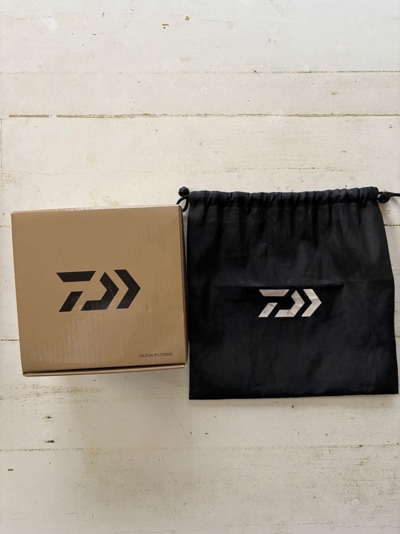 ジ*ン様 Daiwa Legalis LT2500D スピニングリール