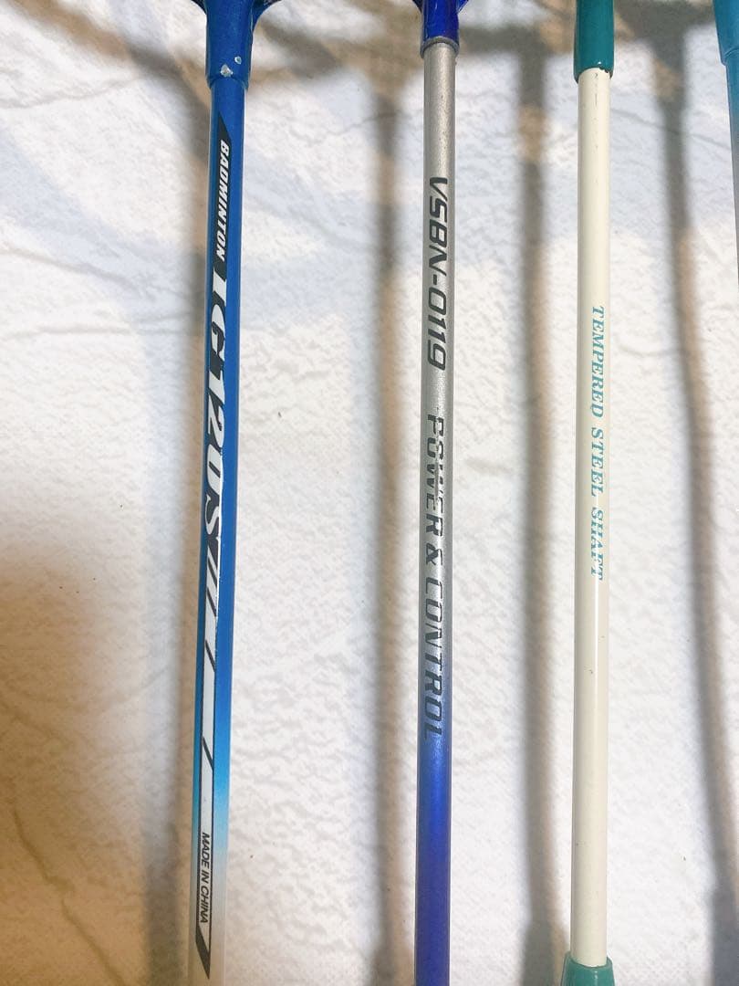 バドミントンラケットまとめ売り｜初心者・部活・家族用｜複数本