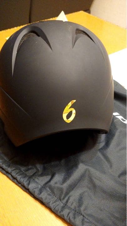 近江高校野球部甲子園実使用ヘルメット　値段希望可能