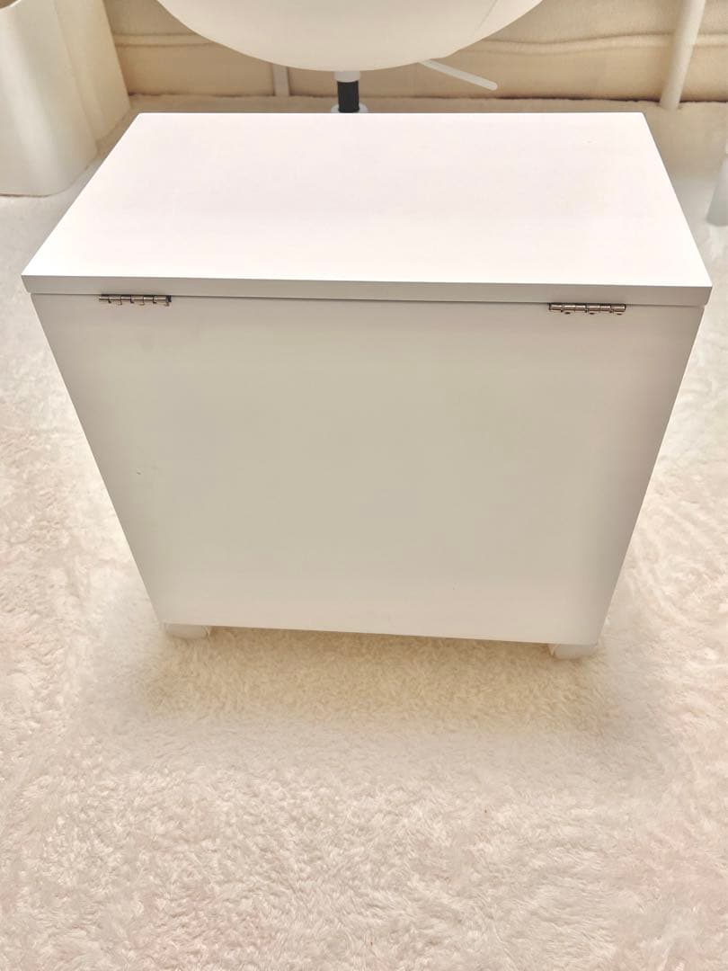 ドレッサーワゴン キャスター付きコスメワゴン　ホワイト　メイク道具収納　大容量