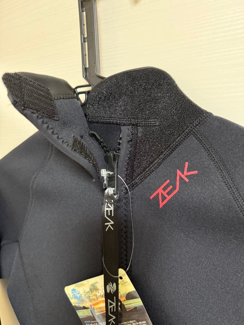 ★新品未使用★ZEAK(ジーク)ウエットスーツ womanLサイズ
