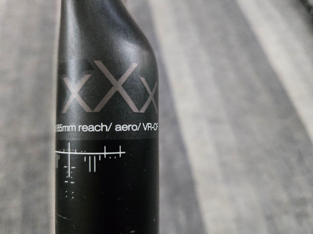 最終値下　BONTRAGER XXX　カーボンエアロハンドル