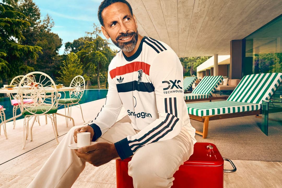 ウェア MANCHESTER UTD 24/25 3rd jersey