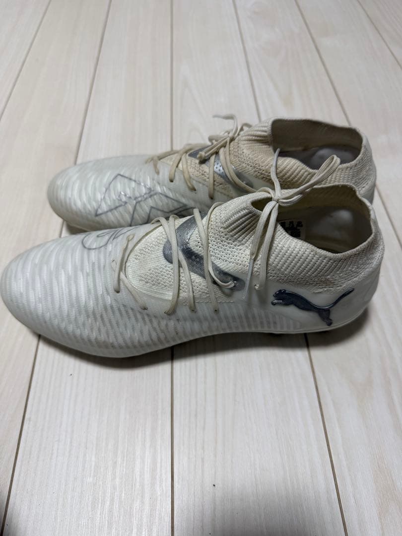 プーマ　フューチャー　8 プロ　HG/AG