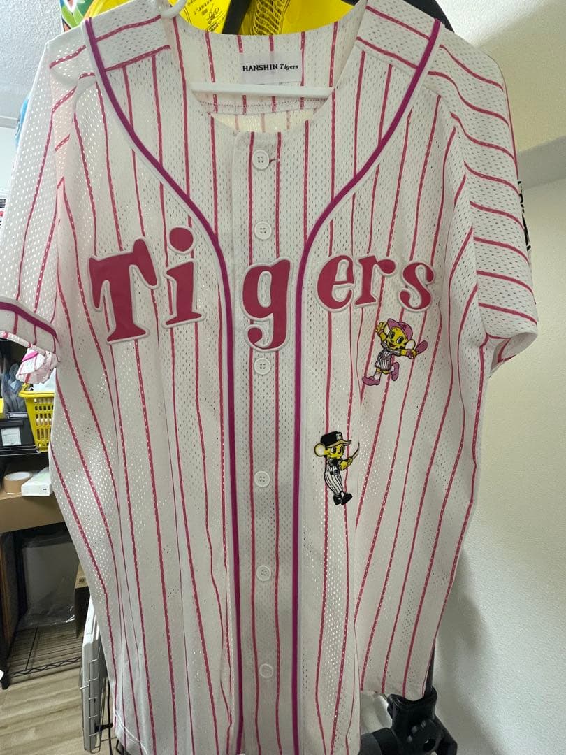 【六甲おろしワッペン付き】阪神タイガース　ユニフォーム　Mサイズ