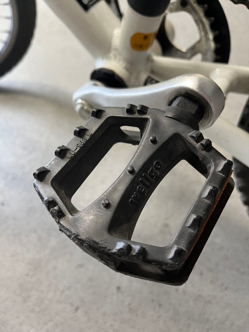 LOUIS GARNEAU j206 ジュニアバイク ホワイト