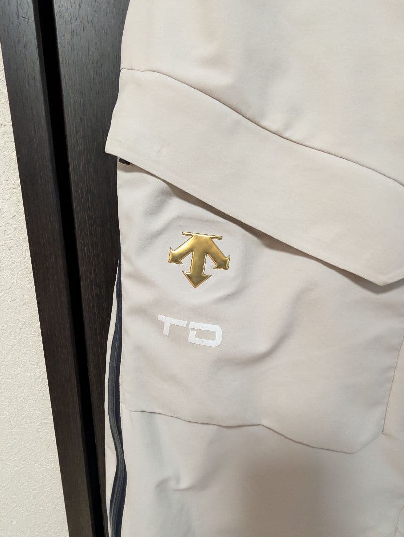 チーム デサント 選手用スキーウェア上下　 Mサイズ ゴールドマーク TD