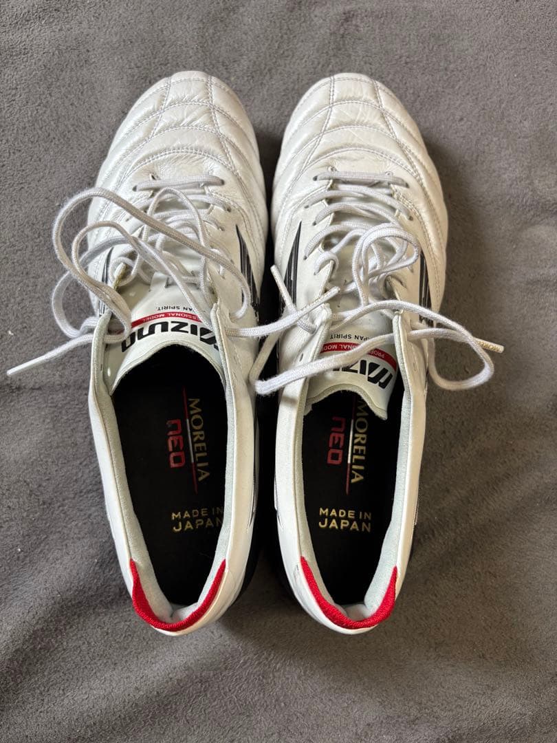 Mizuno Morelia neo 4サッカースパイク