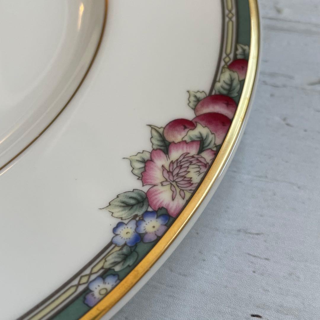 新品箱入りロイヤルドルトン オーチャードヒルC＆S+ケーキ皿のトリオ ペアセット