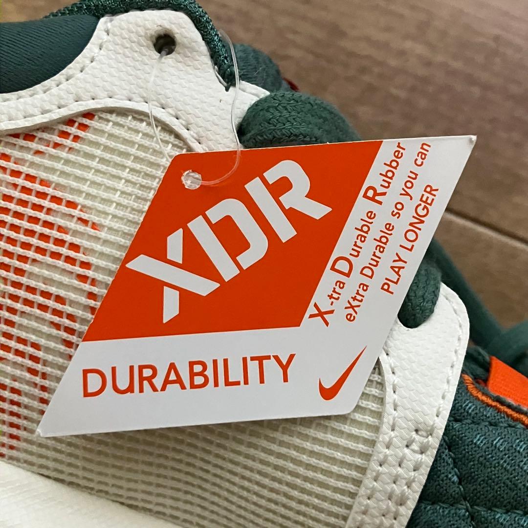 ★未使用品 26.0cm ナイキ レブロン ウィットネス 8 EP FB2237