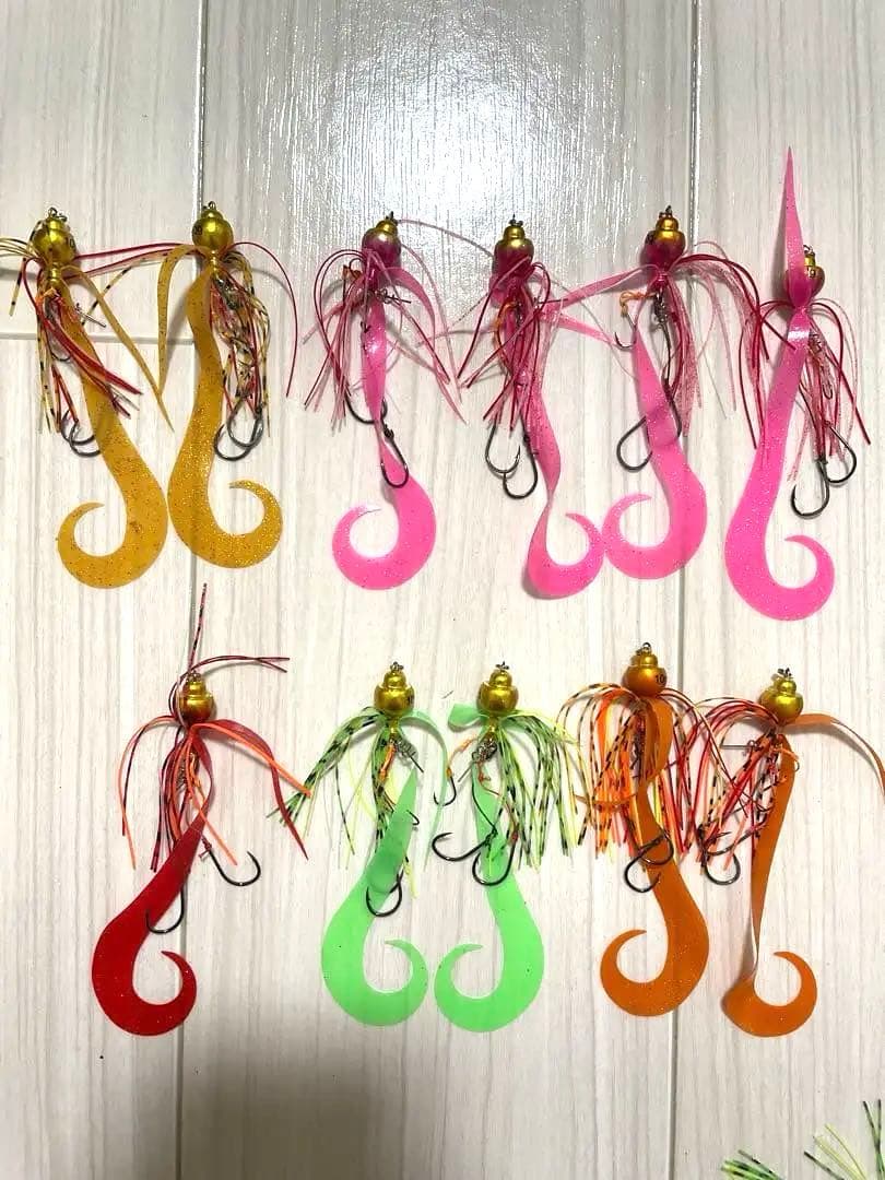 魚子ラバ21個　ケース付き