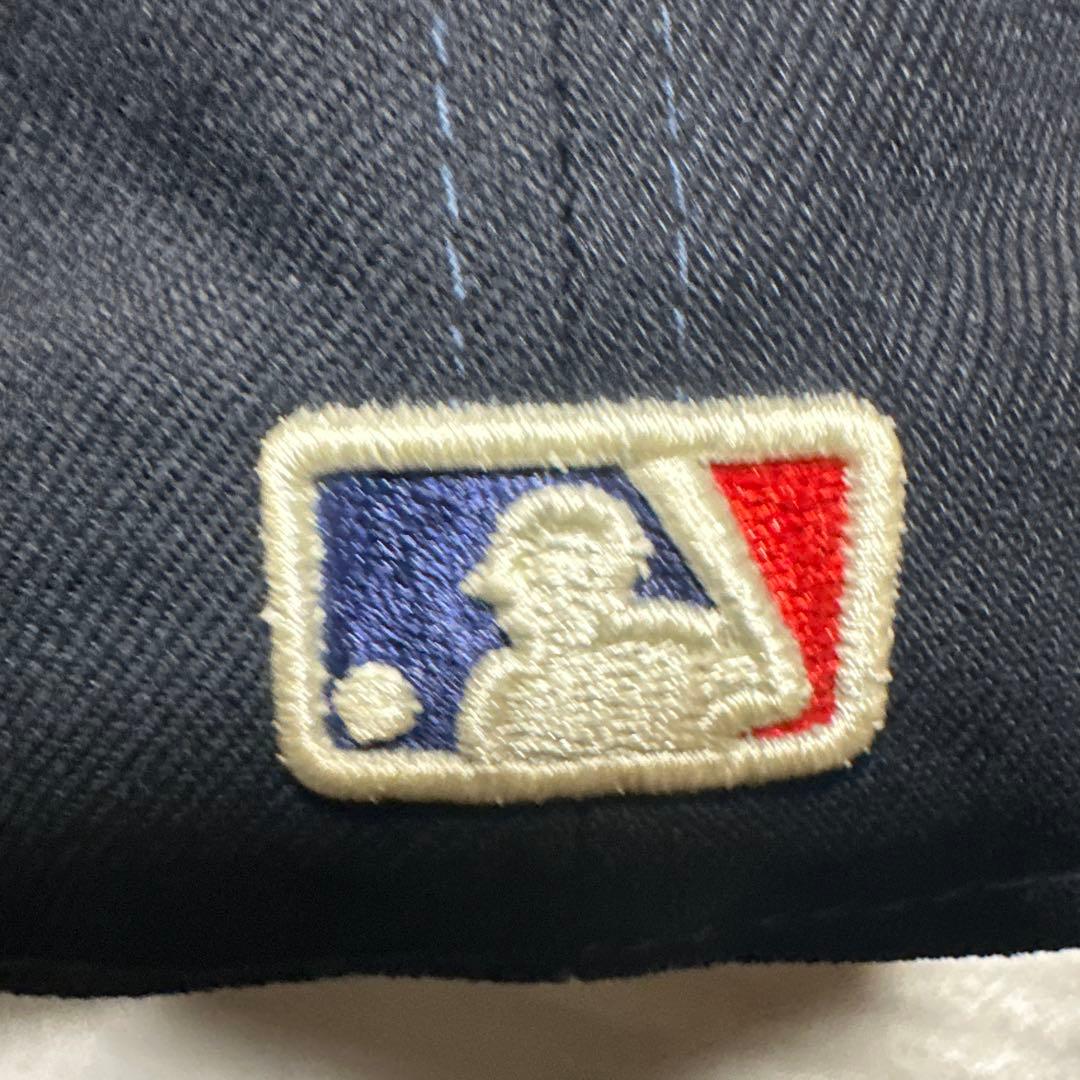 レア品　LA ドジャース　ベースボールキャップ　MLB NEWERA 紺色