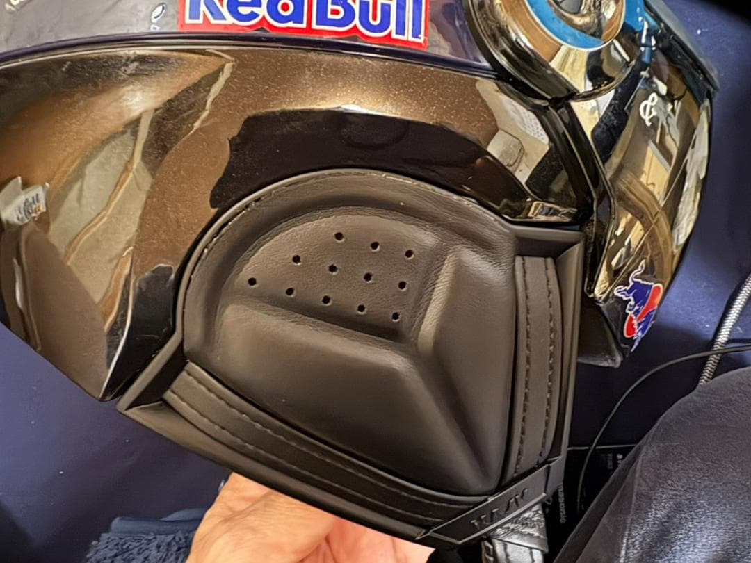 KASK カスク スキー ヘルメット　収納バッグ,スペアバイザー付きです