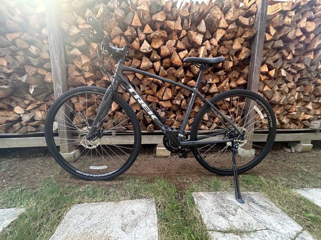 M*ん様 トレック　TREK FX1 サイズM 数回使用　屋内保管