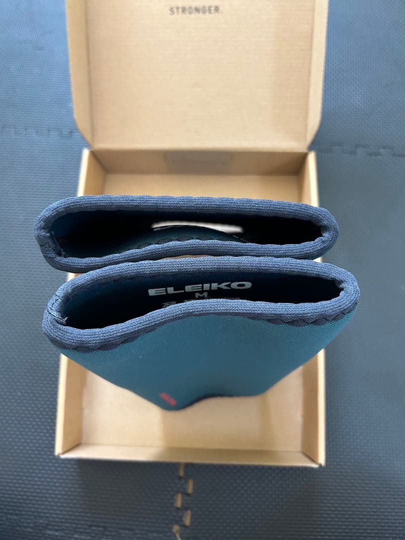 新品　ELEIKO エレイコ　PL ニースリーブ Mサイズ