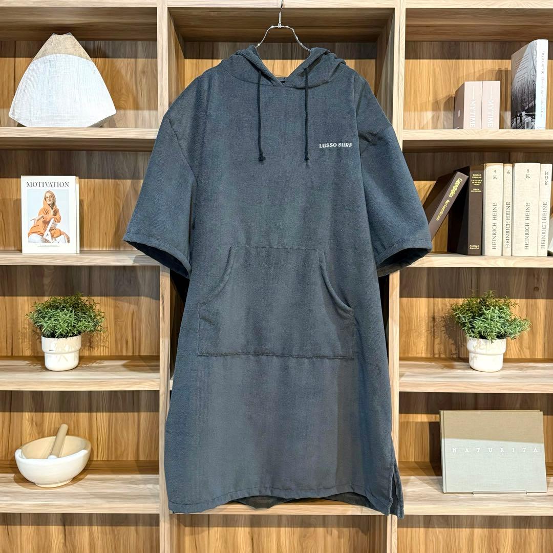 正規品　LUSSO SURF お着替えポンチョ　グレー　送料込み