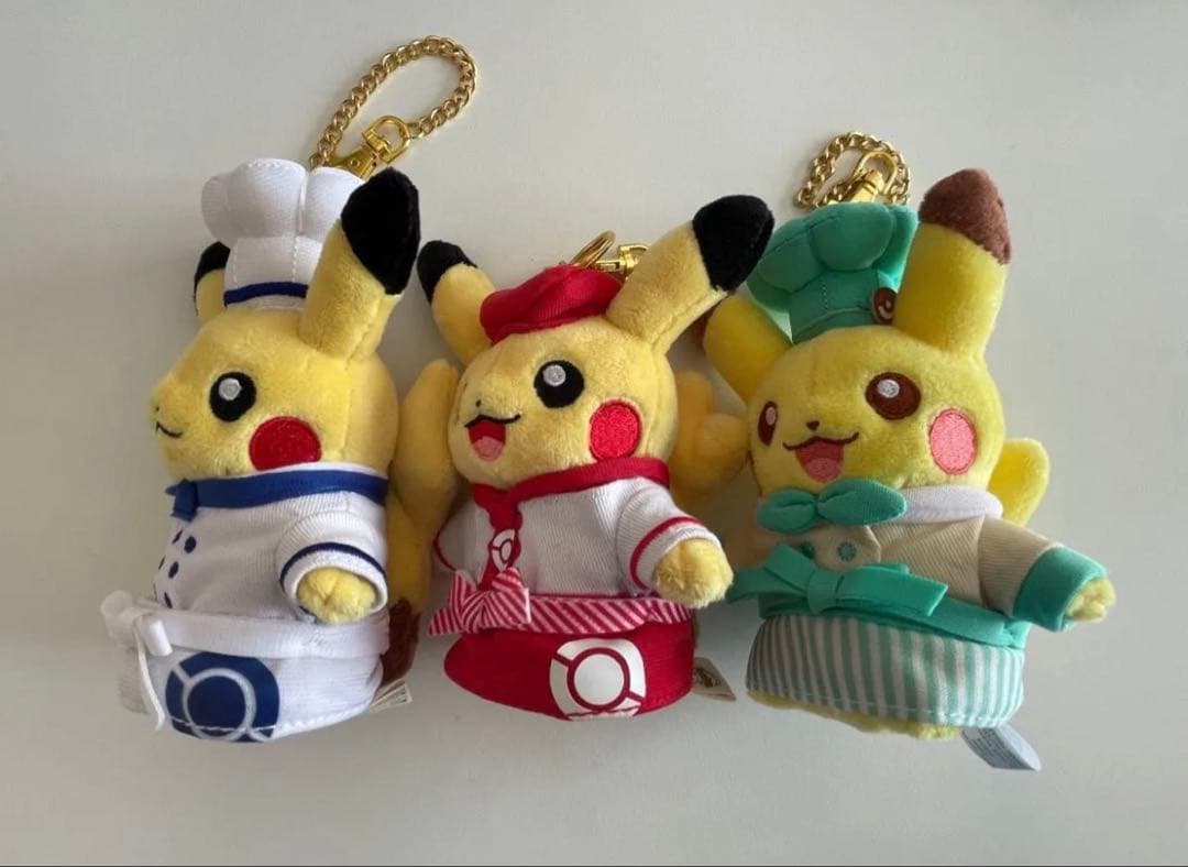 ポケモンカフェ　スイーツ　パティシエール　ピカチュウ3種