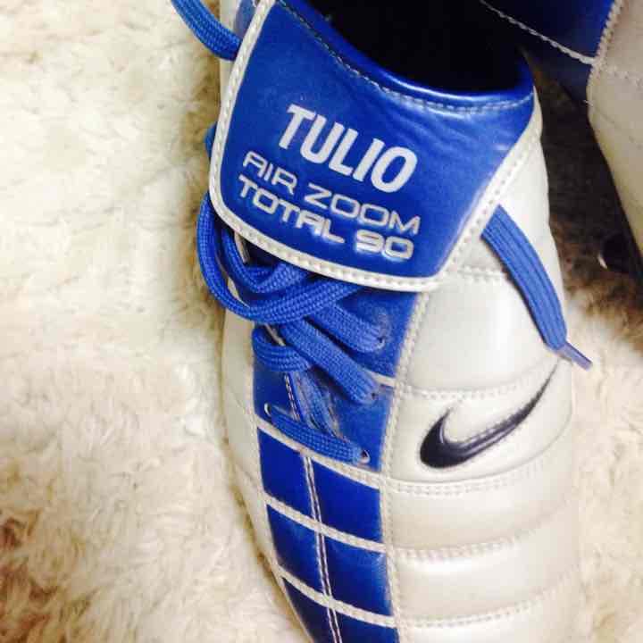 闘莉王着用 練習スパイク