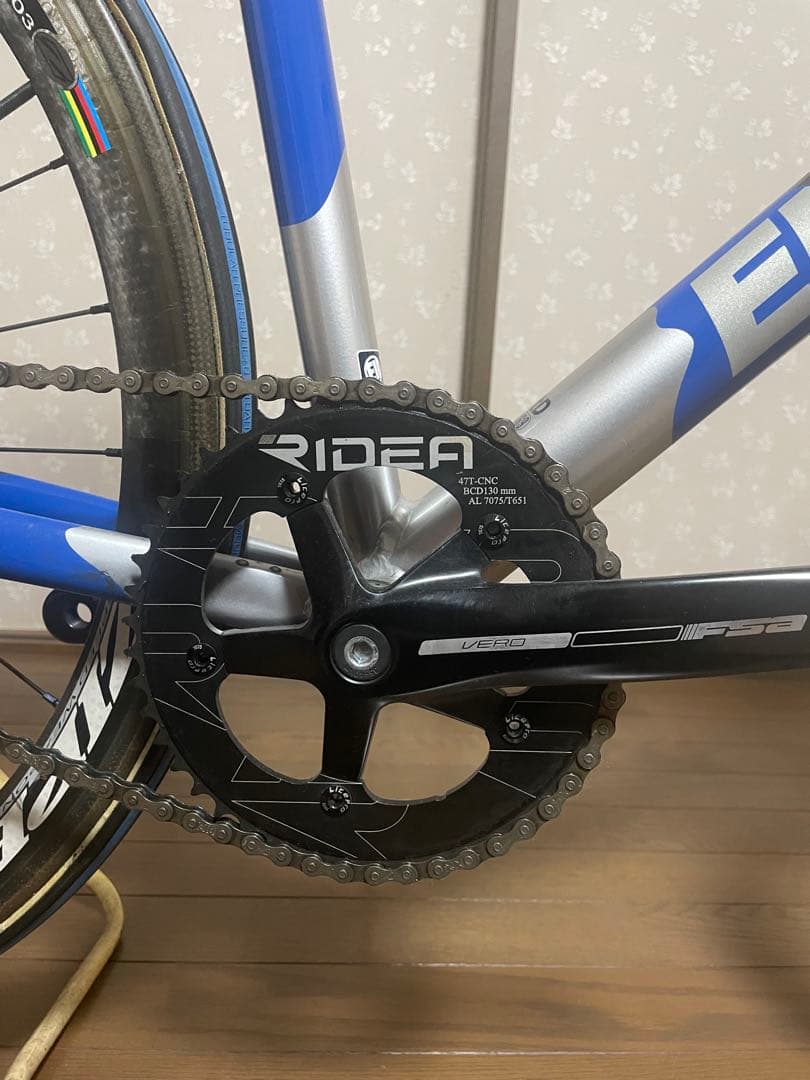 Engine11 Crit-D ピストバイク