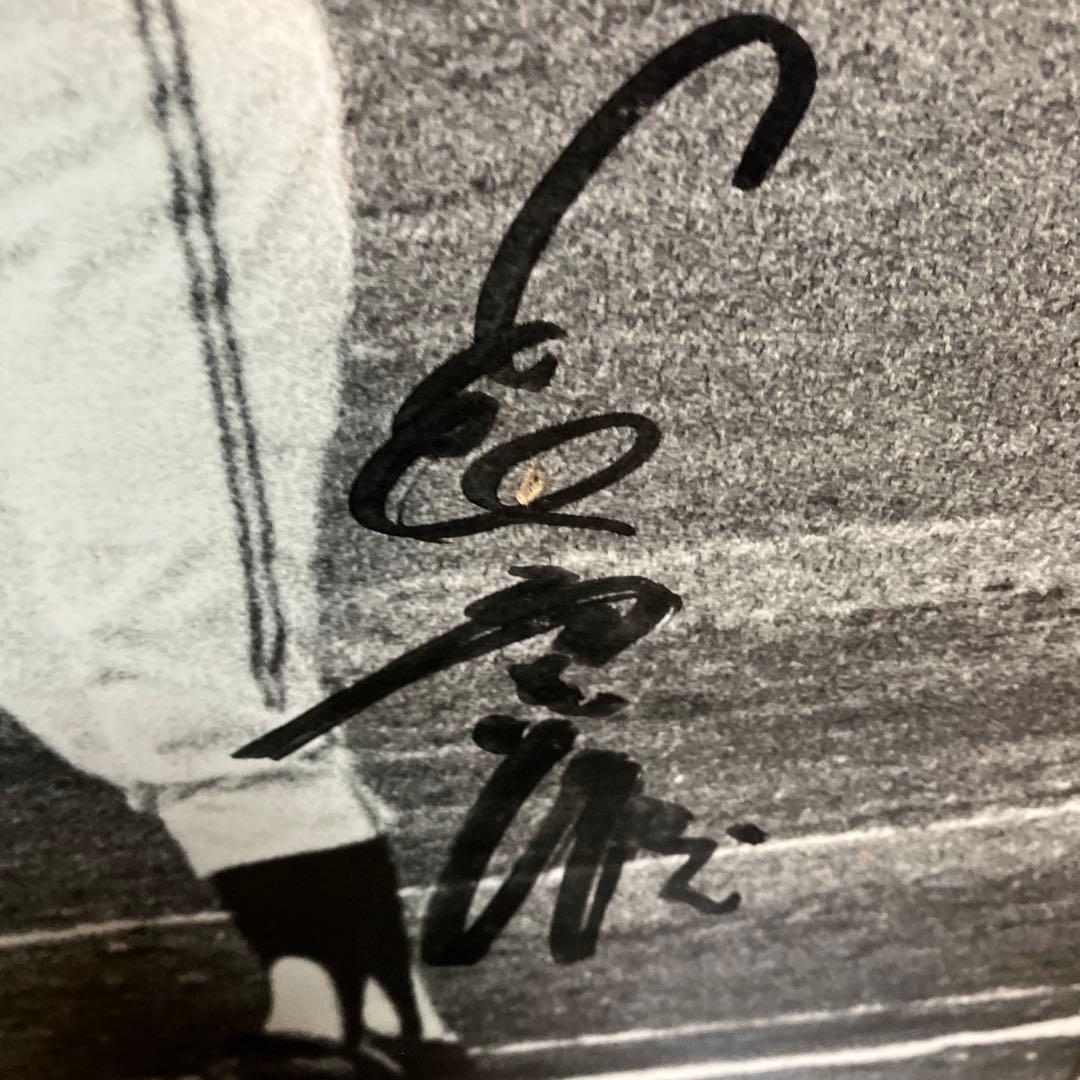 ゆ*ん様 GIANTS 長嶋茂雄さんサイン入りモノクロ写真パネルＡ2版？