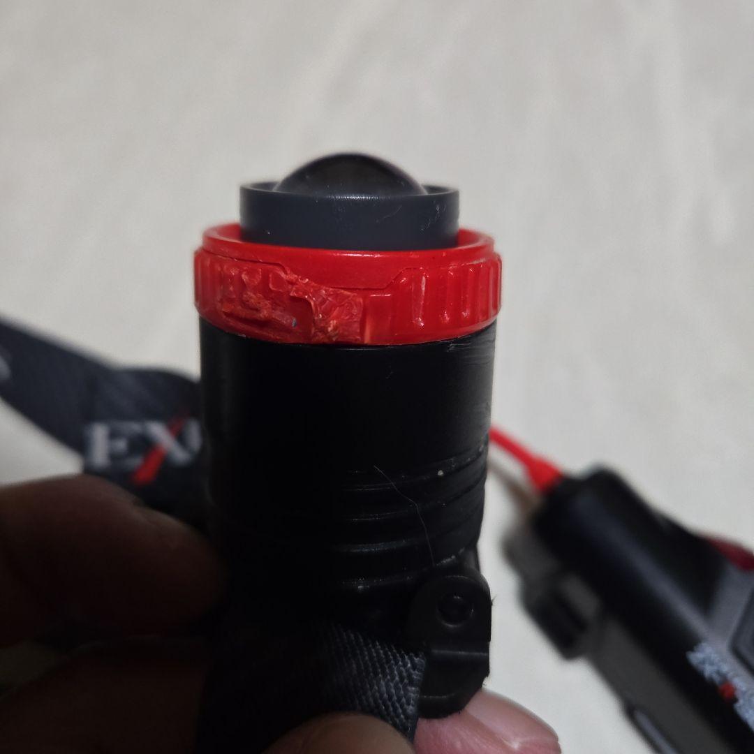 ZEXUS 充電式ヘッドランプ