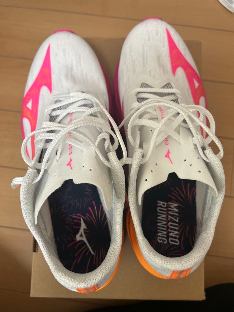 ウェーブリベリオンフラッシュ3 走行距離30km 普段25.0cmの人に合う