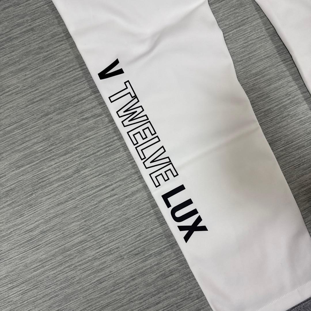 美品　V TWELVE 　ダウン入りゴルフパンツ　メンズL