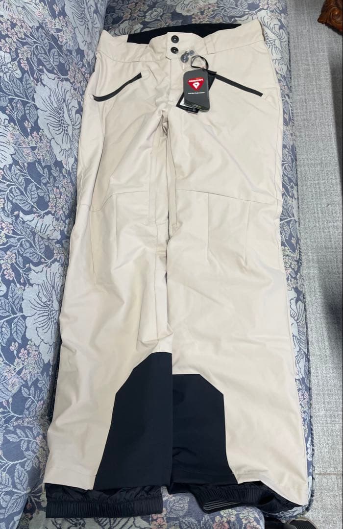 【新品未使用タグ付き】 Rossignol ジャケット パンツ