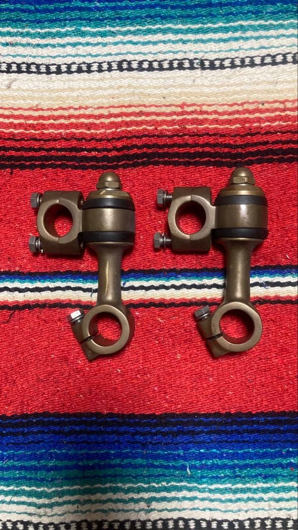 4インチ ハーレー ドッグボーンライザー FLANDERS チョッパー ナックル