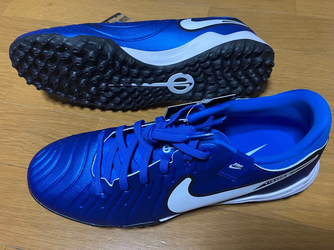 ナイキ ティエンポ レジェンド10 アカデミー TF 26.5cm