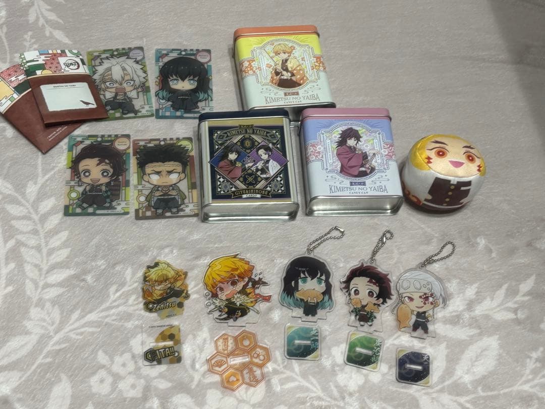 鬼滅の刃 キーホルダー&カード 50↑セット