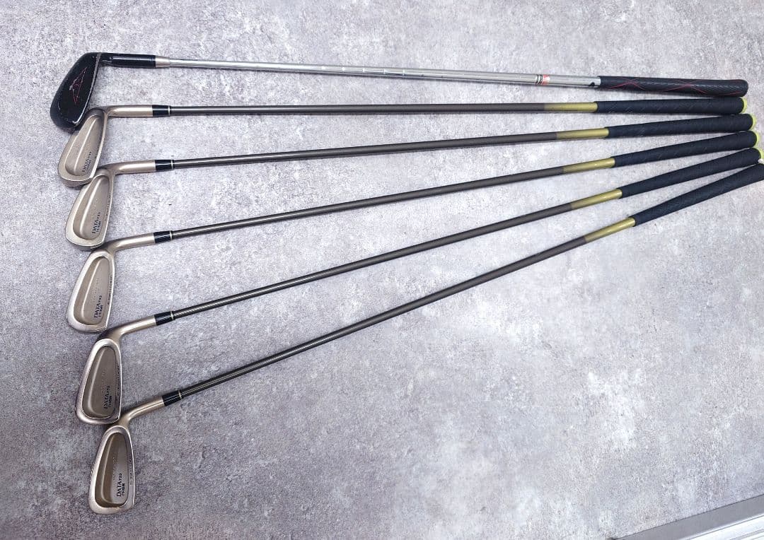ゴルフクラブセット11本 PRGR BRIDGESTONE FIGAROバッグ付