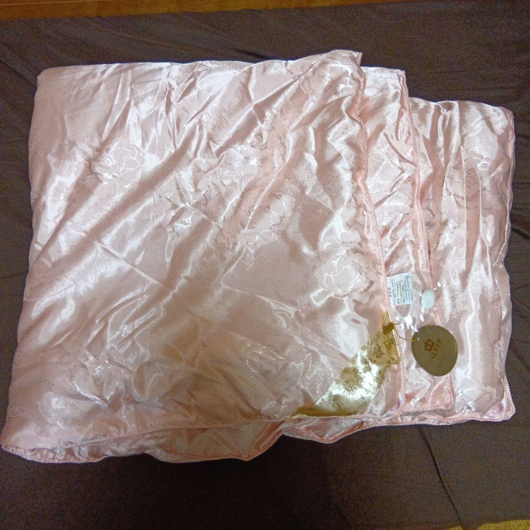 新品タグ付き　シルク掛け布団　150x200cm ピンク　シングル
