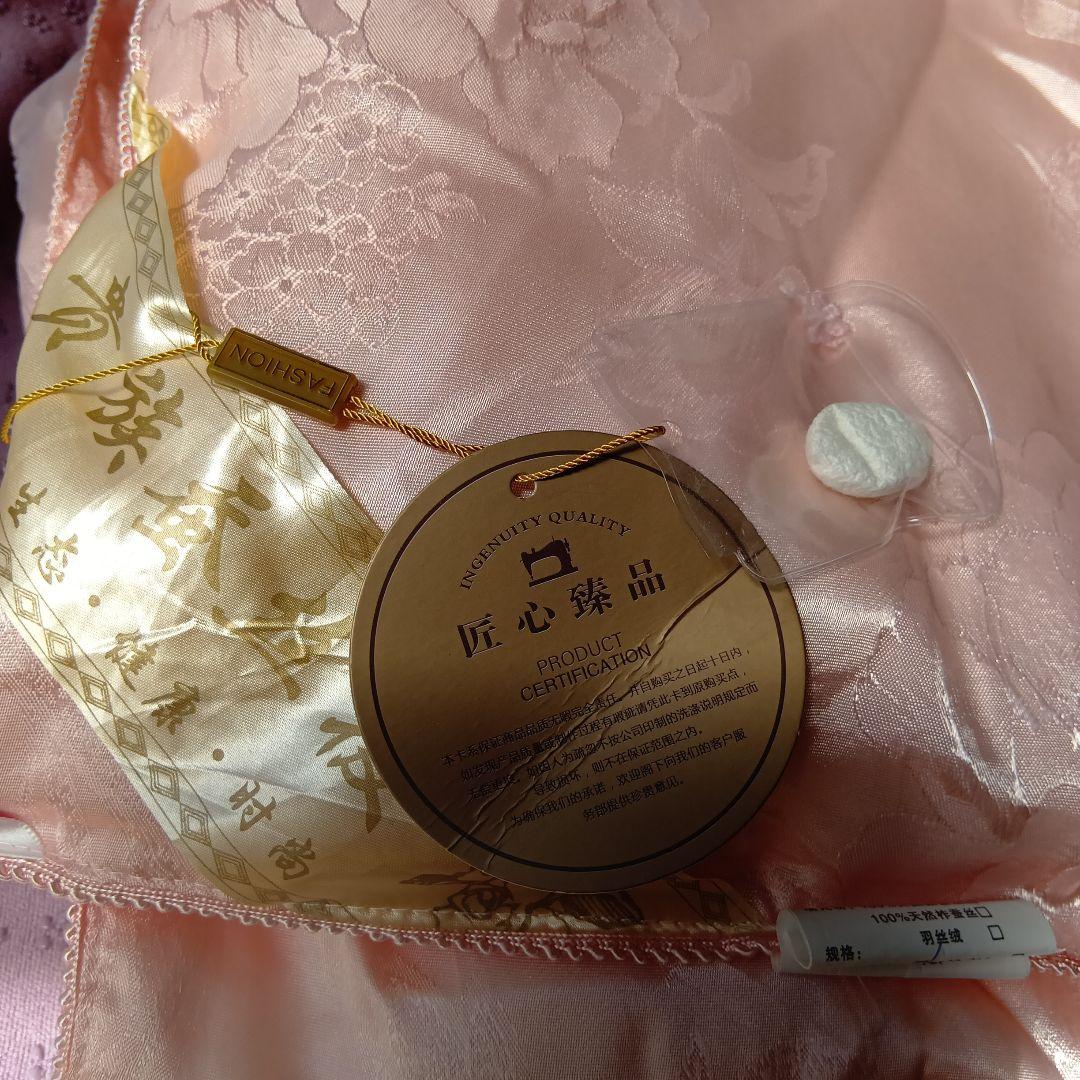 新品タグ付き　シルク掛け布団　150x200cm ピンク　シングル