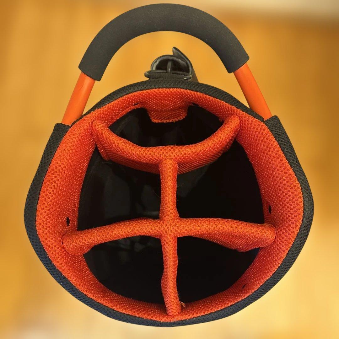 は*ん様 TaylorMade ブラック キャディバッグ　軽量