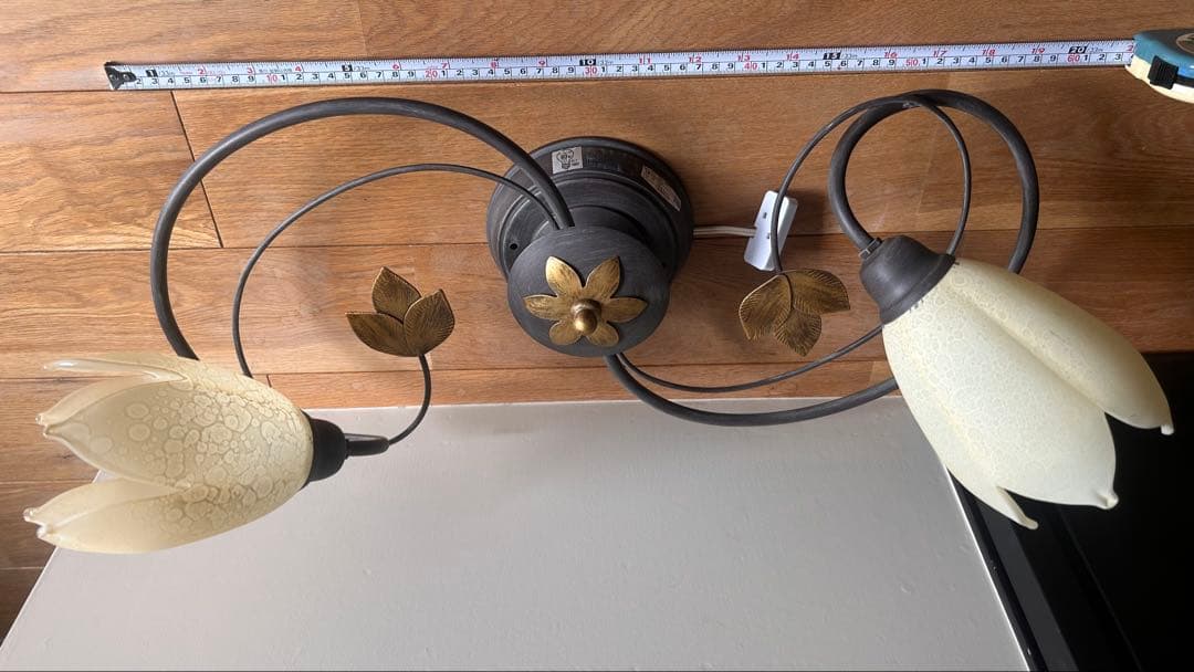 コイズミ照明　シャンデリア　花　アンティーク風